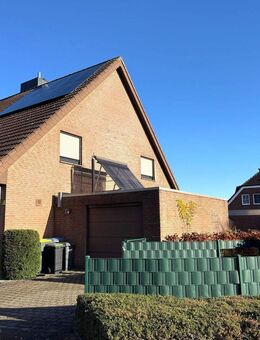 Gepflegte, renovierte und energiearme DHH mit PV-Anlage, Keller und Garage auf einem Erbpachtgrundstück - Selm