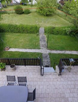 Großzügiges Zweifamilienhaus mit Wohnkomfort und Garten - Bann