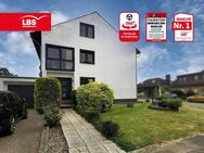 Wohnen mit Weitblick - Zweifamilienhaus mit ausgebautem Dachgeschoss - Düren