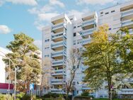 Zentral gelegene 3.5-Zi-Erdgeschosswohnung in Weiden-Ost mit zwei Balkone und eigenem Stellplatz! - Weiden (Oberpfalz)