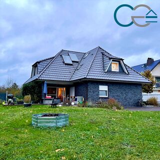 Modernes Einfamilienhaus,großer Garten auf tollem Grundstück OT Grasdorf, zwei Wohneinheiten möglich
