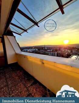 Modernisierte 2 Zi.Whg., S-Sommerrain, ca. 63 m², Blk., gr. Bad, sep. WC, neue EBK, Lift, TG-Box, oberstes Geschoss mit traumhaftem Blick - Stuttgart