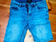 Herren Bermuda Jeans Hose Gr. S Topzustand FSBN - Berlin