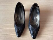 Pumps, schwarz, Peter Kaiser, Größe 4 (36,5) - Remscheid