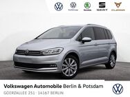 VW Touran, 1.5 TSI Highl, Jahr 2024 - Berlin