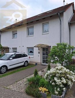 Familienfreundliches Reihenmittelhaus in ruhiger Lage - mit Carport - Oebisfelde-Weferlingen