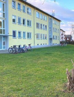 "Sichere Mieteinnahmen in zentraler Lage von Senden - 2,5-Zi.-OG-ETW" - Senden (Bayern)