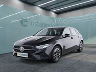 Mercedes A 180, Progressive Line Advanced, Jahr 2023 - München