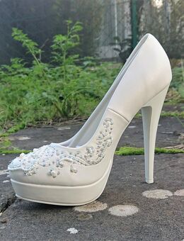 Gr. 39 + 40, sexy High Heels Pumps, weiß - Glitzer + Perlen - Wedding Pumps, Hochzeit, Party - Bruchköbel