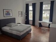 4 bedroom furnished luxury apartment close to the underground station!! - Berlin