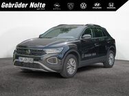 VW T-Roc, 1.0 TSI Life, Jahr 2023 - Iserlohn