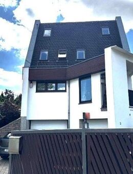 ++ ARCHITEKTEN-EFH "UNIKAT" / TOP-WOHNLAGE / VIEL PLATZ FÜR ALLE & ALLES / SONNIGE WEITBLICK-TERRASSE / RUHIG / AM STADTWALD!++ - Gera