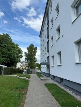 Modernisierte großzügige 5 1/2-Zimmer-Wohnung - Calw