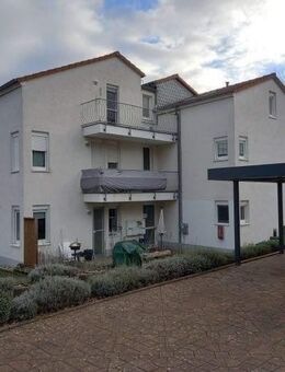 Sonnige 3 ZKBB Dachgeschosswohnung in grüner Ortsrandlage in Wörrstadt/Spiesheim - Spiesheim