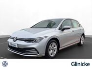 VW Golf, 1.0 TSI VIII Life Clima, Jahr 2022 - Eschwege