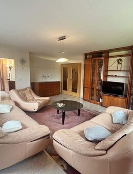 MEHR RAUM ZUM LEBEN: WOHNEN + WELLNESS - DOPPELGARAGE UND GARTEN INKLUSIVE! 6 Zimmer - Waldbröl