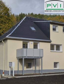 Klasse 2 Zimmerwohnung mit Balkon, tolle Lage, energetisch top saniert - Schwarzenberg (Erzgebirge)