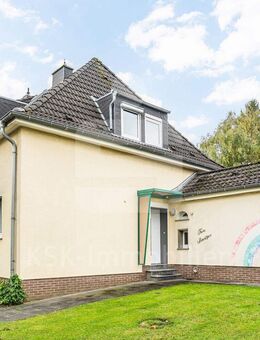 Solides Einfamilienhaus mit Charme und Entwicklungspotenzial in Bergheim-Oberaußem! - Bergheim (Nordrhein-Westfalen)