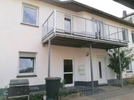 !! 4-Zimmer-Wohnung mit Balkon in Hinterhaus in ruhiger Lage !! - Chemnitz
