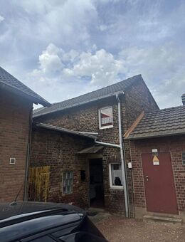 Sanierungsbedürftiges Reihenmittelhaus in Jülich-Kirchberg - Ideal für Handwerker - Jülich