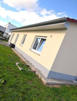Ideal für den Altersruhesitz oder eine kleine Familie, top Energiewerten (A+) - Windsbach