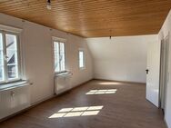 Sofort beziehbare, helle 3 Zimmerwohnung mit Einbauküche in zentraler Lage - Crailsheim