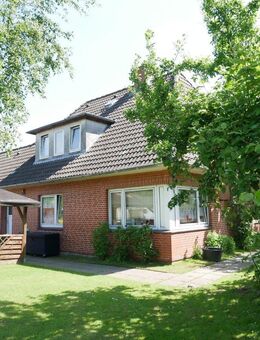 Einfamilienhaus in ruhiger Lage in 25836 Garding mit Baugrundstück zu verkaufen. - Garding