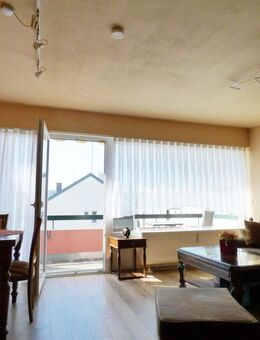 Klein dafür Dein! Gemütliche 2-Zimmer-Wohnung mit Balkon und Garage - Altbach