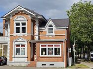 *Kapitalanleger aufgepasst* *Charmante Altbau-Stadtvilla in zentraler Lage von Itzehoe* - Itzehoe