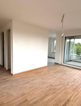 Helle 3-Zimmer-Neubauwohnung mit EBK und West-Balkon - Ludwigsburg