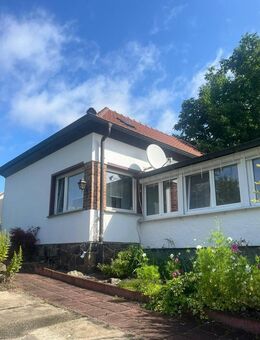 Kapitalanlage einmal anders, 2 EFH leerstehend, 1 Appartementhaus mit 4 WE vermietet, Bestpreis - Meerane