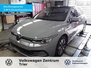 VW Golf, 1.0 VIII eTSI Move, Jahr 2023 - Trier