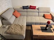 Ecksofa mit elektr. verstellbarer Sitzfläche 2 er Sofa XXXLLutz - Offenbach (Main) Bürgel