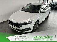 Skoda Octavia, Combi Ambition Vorb VZE Digi vo hi SpurAssist Connect Sunset 4xEFH beheiz Frontscheibe Armlehne Metallic, Jahr 2023 - Beilngries