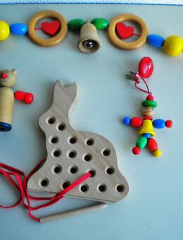 Holz-Spielzeug,4 Stück,verschiedenes - Linnich