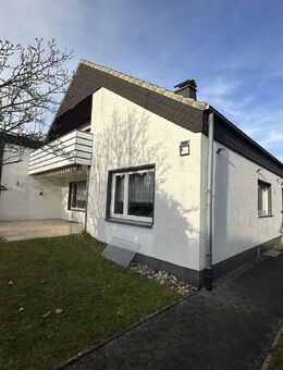 Zentral und doch ganz privat: Familienfreundliches Einfamilienhaus mit Garten in Soest! - Soest