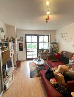 Helle 2-Zimmer-Wohnung mit Balkon und Tiefgaragenstellplatz - Forchheim - Forchheim (Bayern)