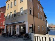Helle 3 Zimmer Altstadt-Wohnung nahe Marktplatz inkl. Einbauküche sowie Badezimmer an der Vils (provisionsfrei) - Amberg