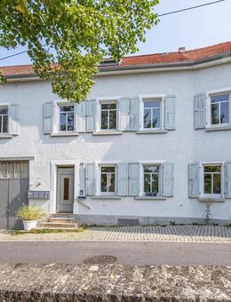Eigentumswohnung mit reichlich Nebenflächen, Garten u. Ausbaureserve - Ingelheim (Rhein)