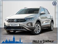 VW T-Roc, 1.5 TSI Life APP, Jahr 2023 - Neu Ulm