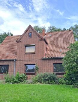 modernisierte 4-Zimmer-ALTBAU-Wohnung mit Gartenanteil - Buxtehude