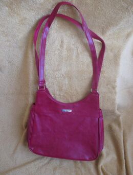 NEU * Ausgefallen * stylisch * Original VINTAGE * Leder- Imitat * Vegan * Hand * Umhänge * Tasche * Bag ''eternal love'' kamin- rot * - Riedlingen