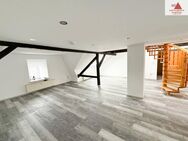 Großzügige Maisonette-Wohnung mit schöner Sicht auf der Rathenaustraße in Annaberg!! - Annaberg-Buchholz