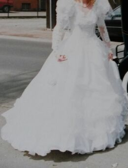 Bezauberndes Brautkleid Gr. 38, Lohrengel Kollektion - Garbsen