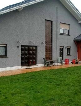 Heddert - Mehrfamilienhaus mit 6 Wohneinheiten auf großem Grundstück und Wintergarten - Heddert