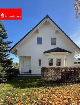 Charmantes Wohnhaus mit wunderschönem Garten in Weida zu verkaufen - Weida