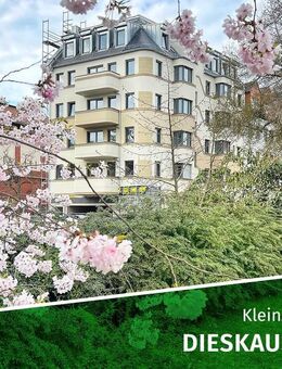 Hochparterre-Whg. am Park mit großem West-Balkon, Echtholzparkett, HWR, Aufzug, Keller u.v.m - Leipzig