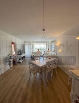 Modernisierte 2,5 Zi Wohnung mit seitlichem Meerblick - Sierksdorf