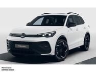 VW Tiguan, 2.0 TDI R-Line Max, Jahr 2022 - Mettmann