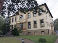 Stilvolles Ensemble aus Schule & Mehrfamilienhaus auf einem großzügigen 4.800 m² Areal. - Kassel